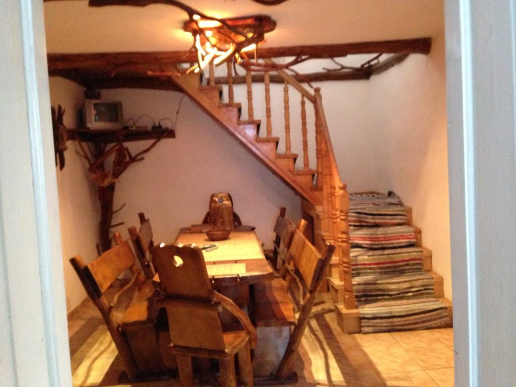 ホテル Casa De Vacanta Joldes Gîrda de Sus エクステリア 写真